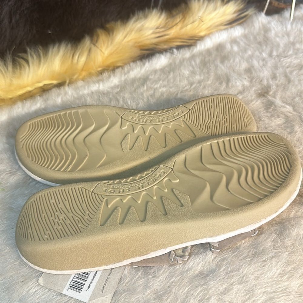 Earth Shoe 8.5 (CCC1) NWT - Picture 4 of 4